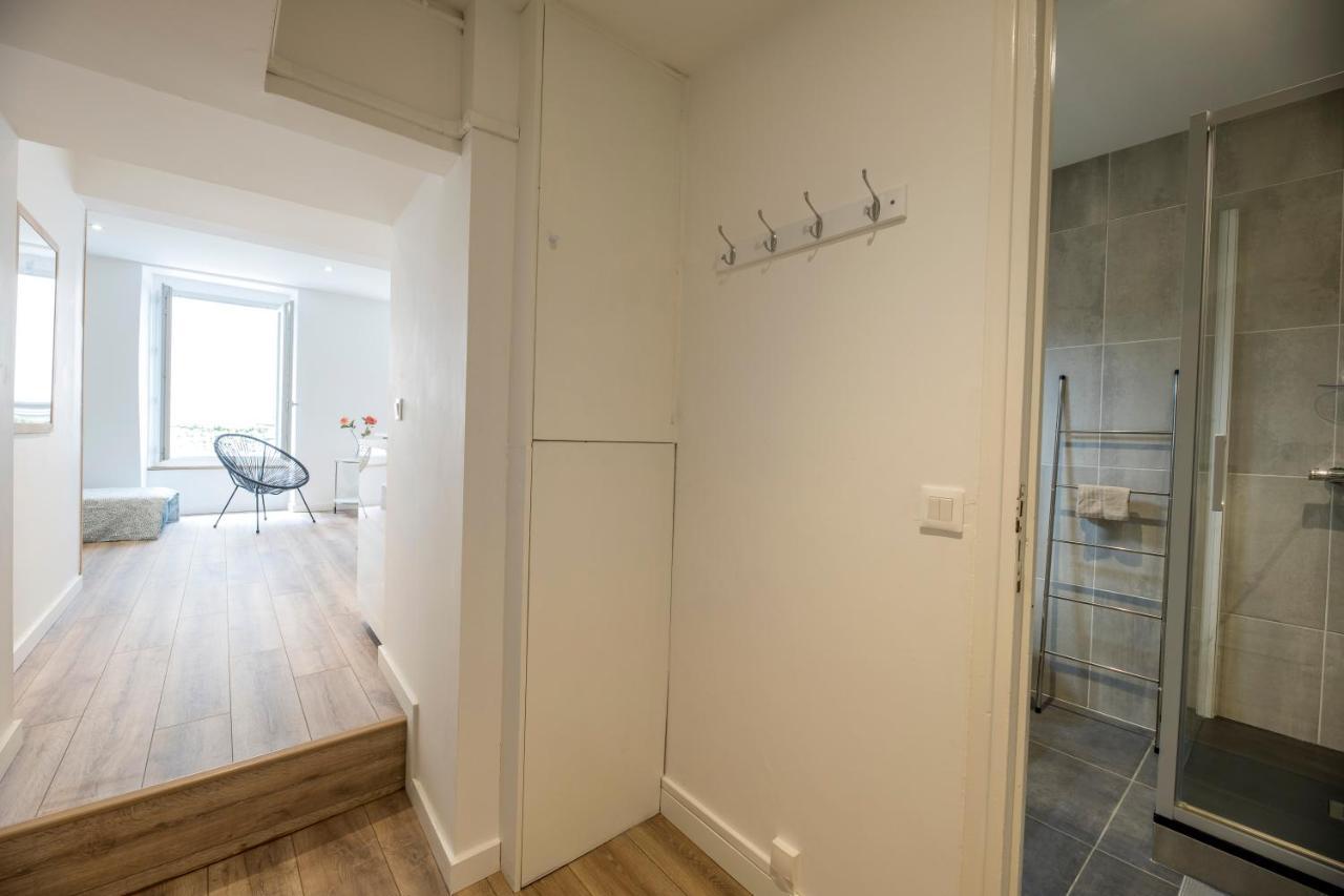 Quartier Du Chateau, Superbe Appartement Avec Parking Pau Eksteriør billede